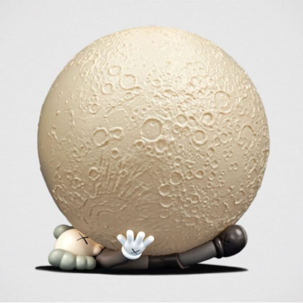 Kaws Big Moon Lamp - Picture 3 of 6